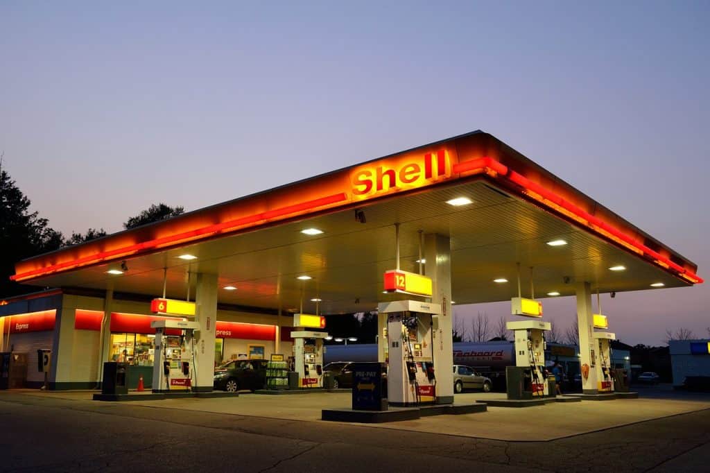 tyre pressure checks at petrol station